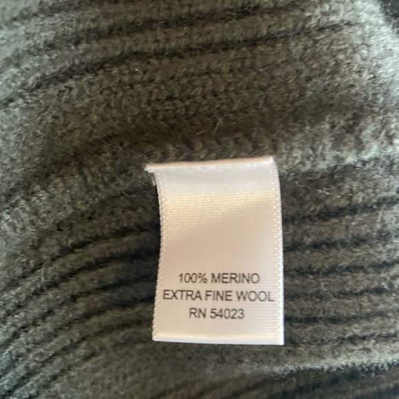 Banana Republic Merino Wool Mockneck Sweater Deep Army Green Men’s Unisex Large - Picture 7 of 8